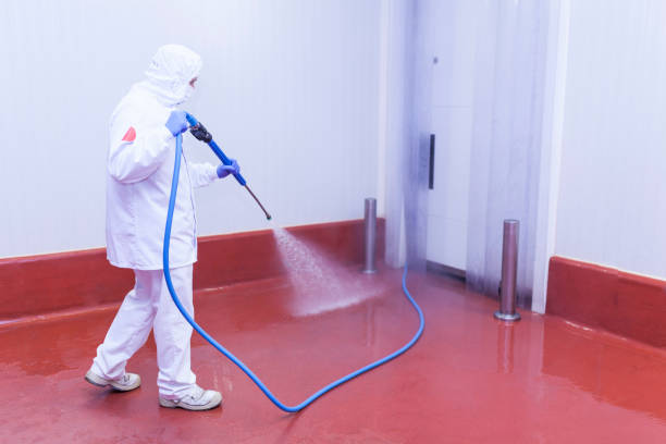 Best Playground Equipment Cleaning  in Sunnyside, CA