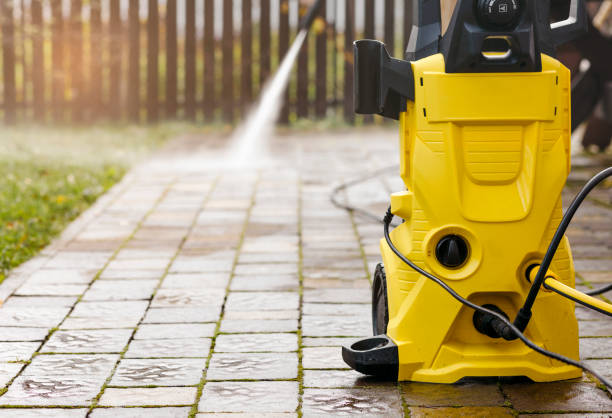 Best Sidewalk and Walkway Cleaning  in Sunnyside, CA